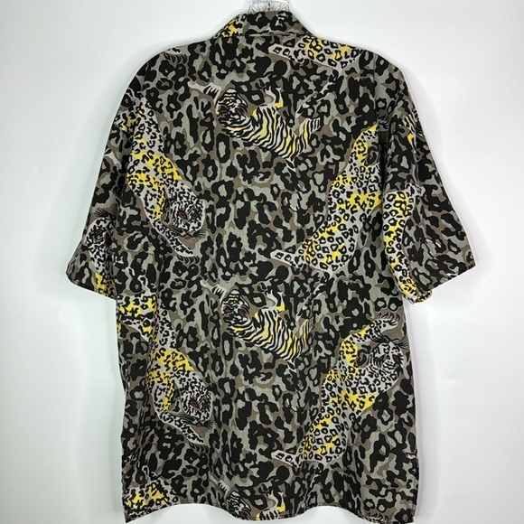 Vintage CHAMS Lepoard Short Sleeve Button UP Shirt Size Small - Picture 4 of 8